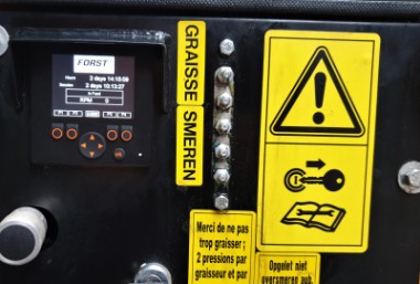 Onderhoud Först hakselaar versnipperaar nippels
