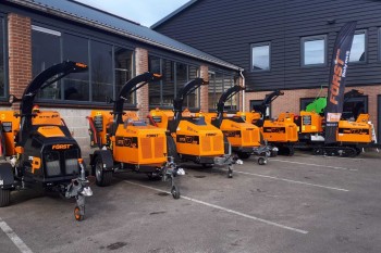 Forst hakselaar aanhangwagen versnipperaar op rupsen assortiment